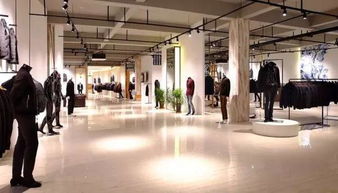 海寧工廠店爆火，承包男女人氣穿搭，200元起購滿額贈好禮